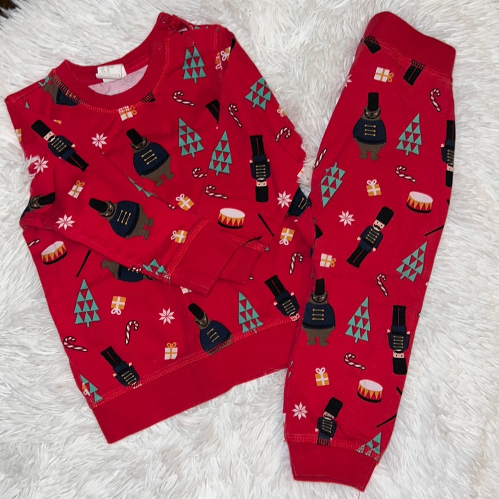Like New - 2 pc H&M holiday set